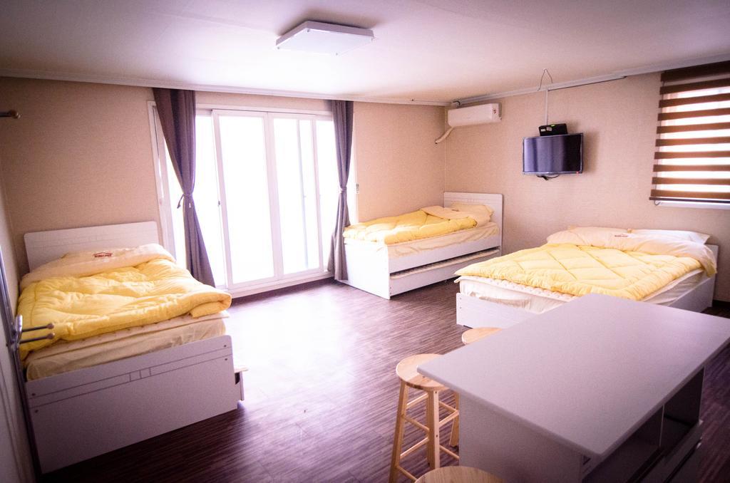 弘大YaKorea旅馆 首爾 外观 照片