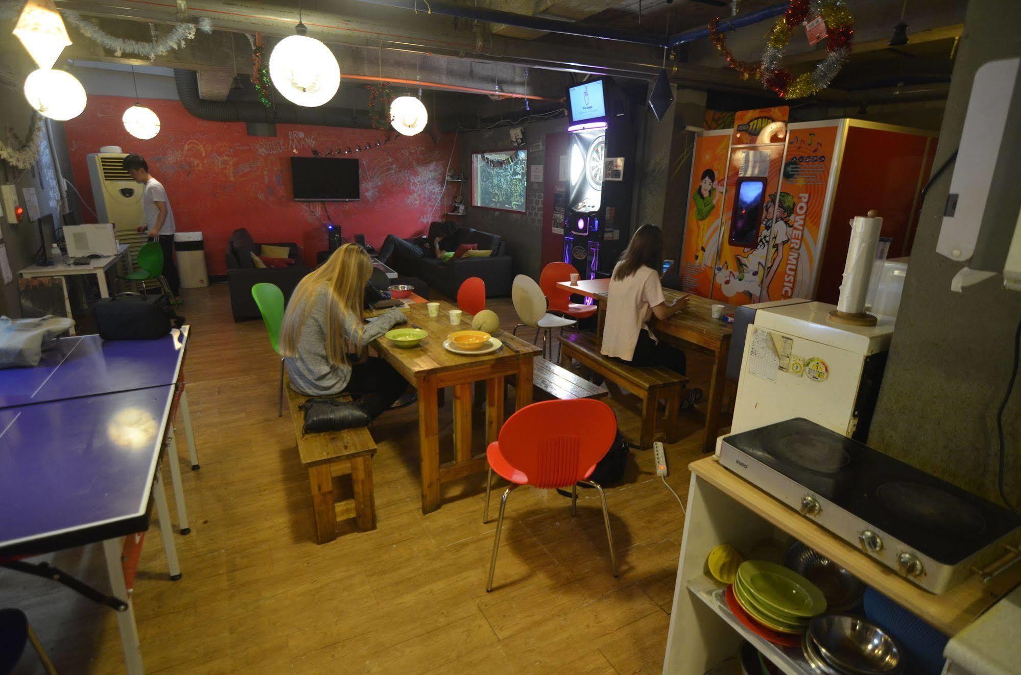 弘大YaKorea旅馆 首爾 外观 照片